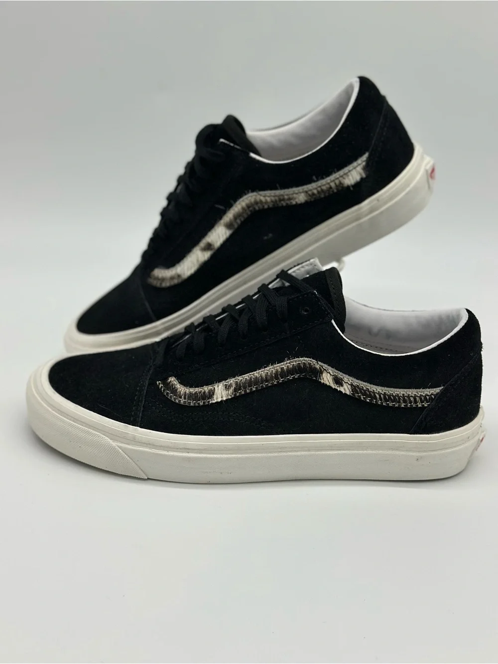 Vans Black Suede Old Skool Sneakers with White/Beige Side Stripe